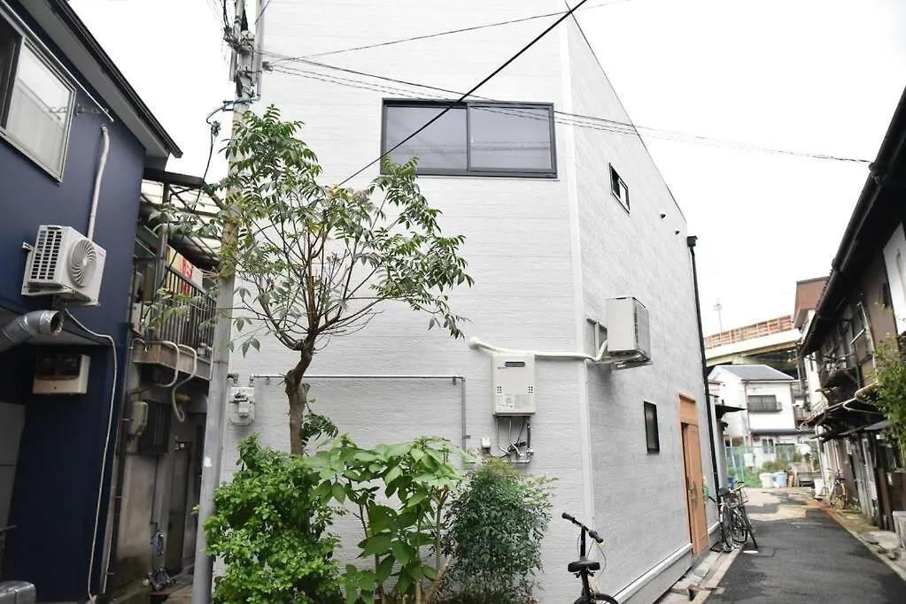 通天閣3室1廳2層獨立屋/ 地鐵2站到難波/心齋橋道頓堀 Osaka