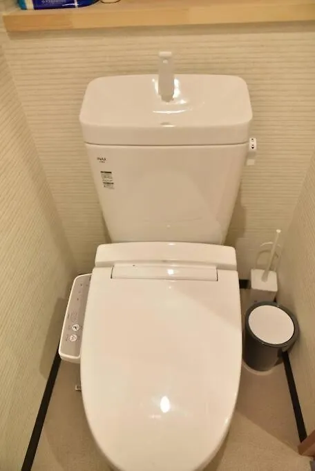 通天閣3室1廳2層獨立屋/ 地鐵2站到難波/心齋橋道頓堀 Japan